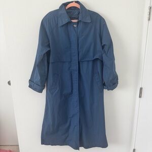 Cabela’s Woman Vented Navy Trench Coat